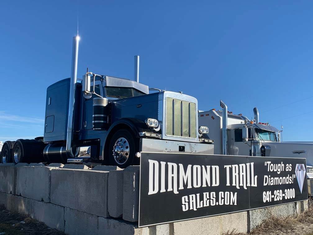 Gallery Diamond Trail Sales Monroe, IA Premium Used Trucks