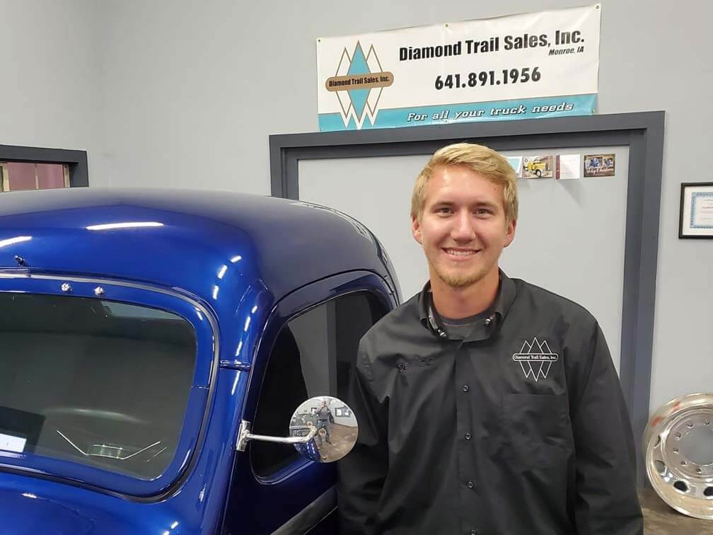 Gallery Diamond Trail Sales Monroe, IA Premium Used Trucks