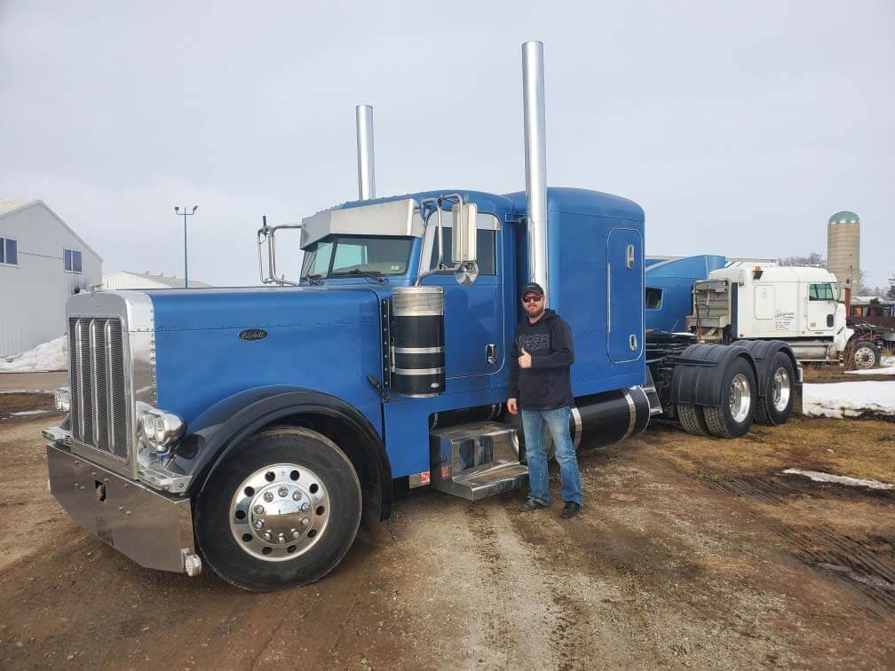 Gallery Diamond Trail Sales Monroe, IA Premium Used Trucks